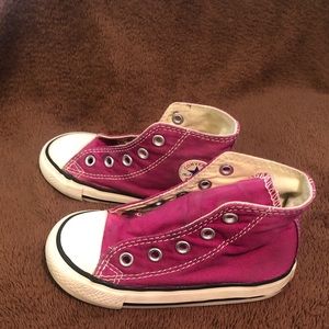 Pink Converse size 7